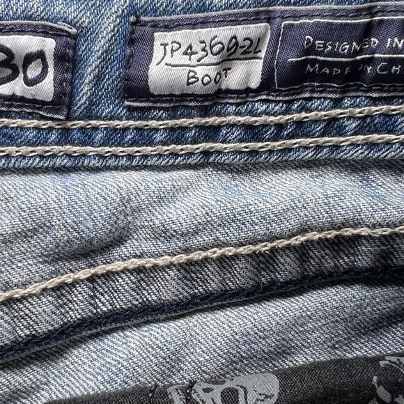 Miss Me Shorts Size 30 Blue Boot Cutoff Distressed Embellished Fleur-De-Lis Logo - Picture 7 of 11